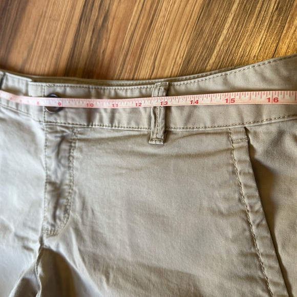 GUC - Banana Republic - City Chino - Picture 3 of 7